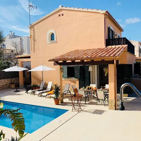Villas2meet Mallorca Villa Cala Romantica (Mallorca)